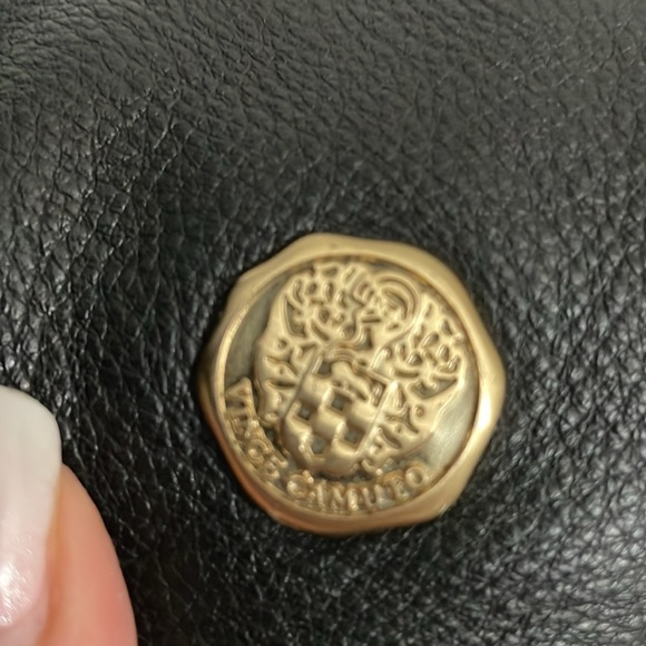 Preloved Vince camuto drawstring shoulder bag - Picture 8 of 10